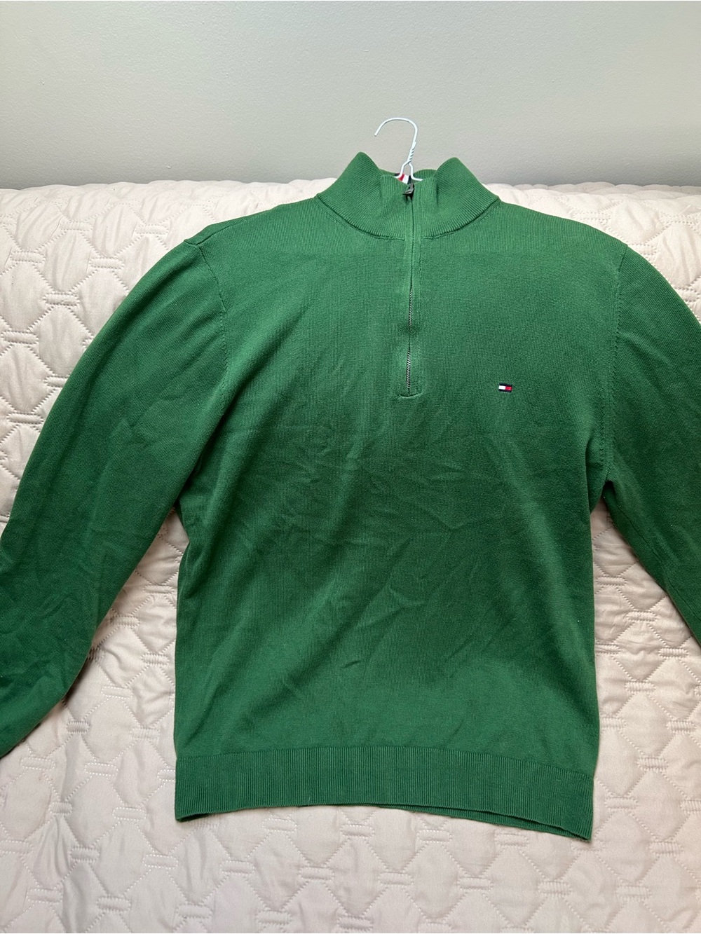 Tommy Hilfiger Men's Forest Green Full-Zip Sweater with Signature Trim